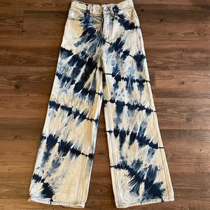 BDG High and Wide Jeans